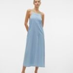 Jeans haljina na bretele brenda Vero Moda