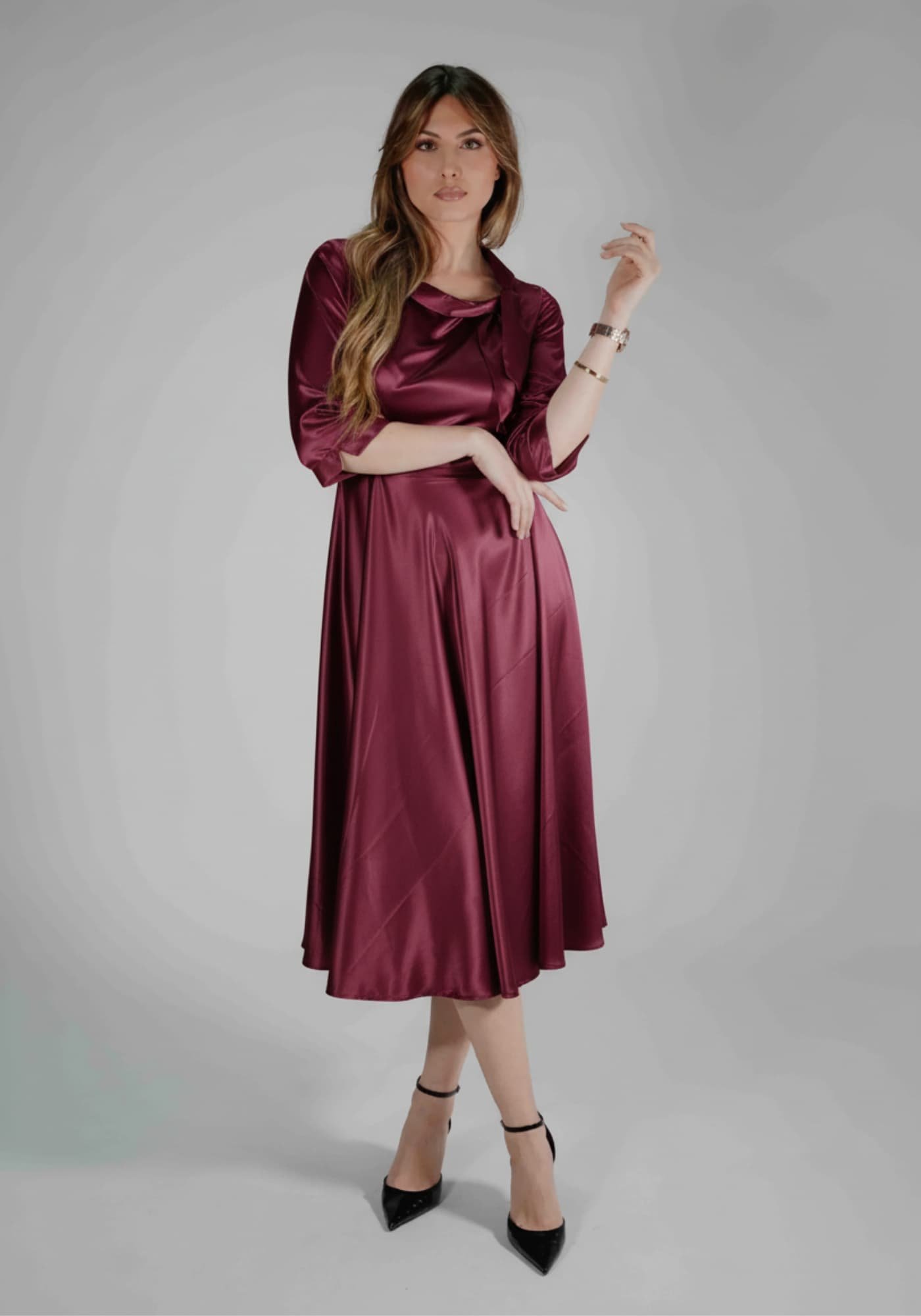 Dizajn bez naslova (3) Satenska midi haljina - Slika 1